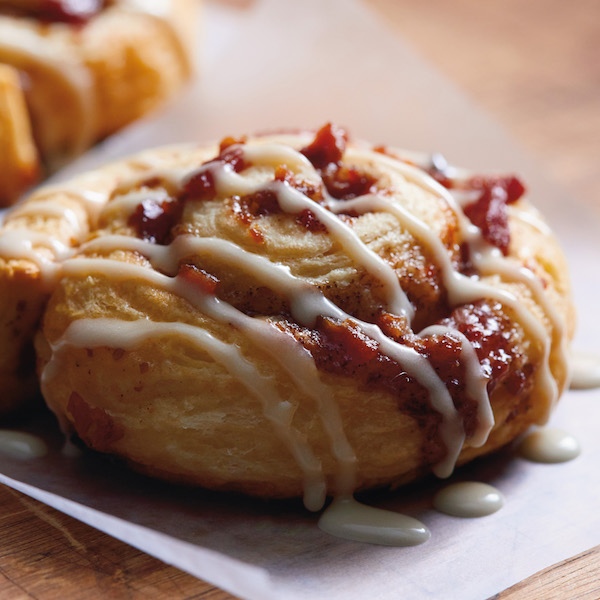 15 Minute Bacon maple cinnamon rolls