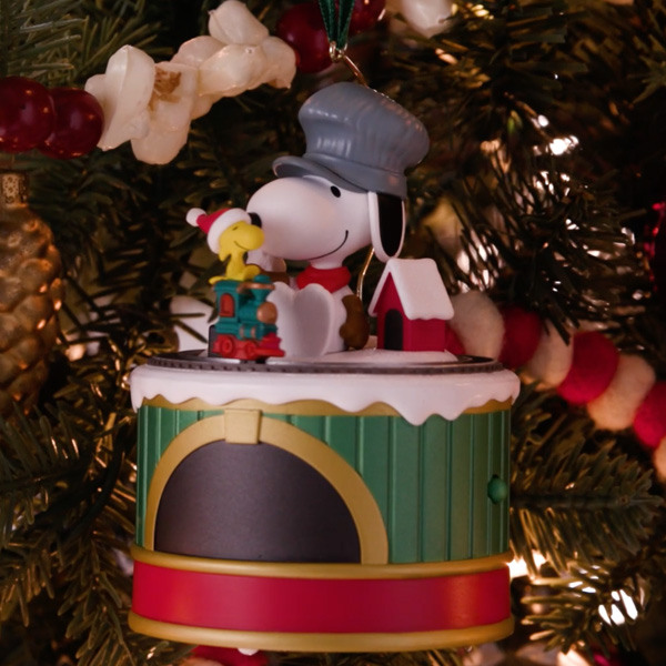 All Aboard Snoopy's Toy Train - Hallmark Canada