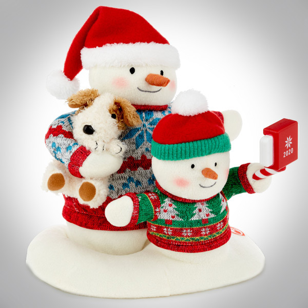 Cozy Christmas Selfie Snowman 2020 Singing Stuffed Animal With Light