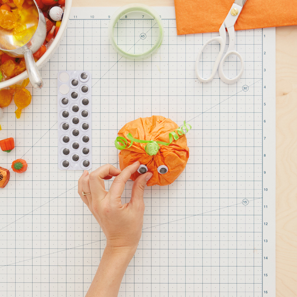 Halloween pumpkin treat bag 15