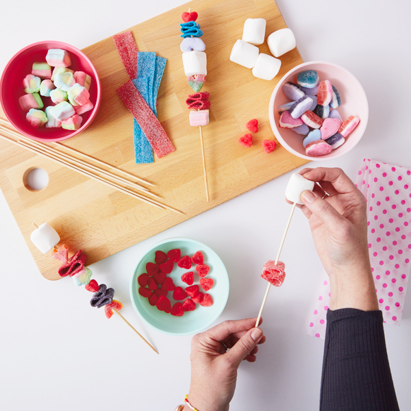 17434 DIY Treatbags Valentines 16