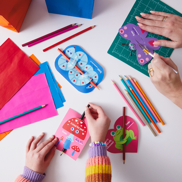 17434 DIY Treatbags Valentines 8