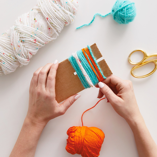 16254 DIY Easter Extras Pom Pom 3