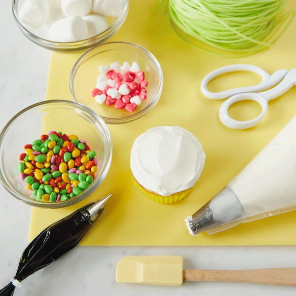 Chick Cupcakes 1 What you Need