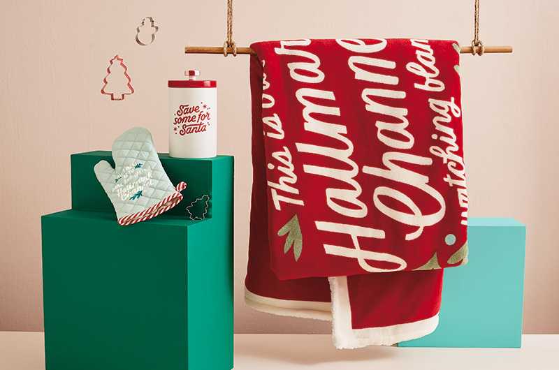 17119 Festive Family Night 800x530