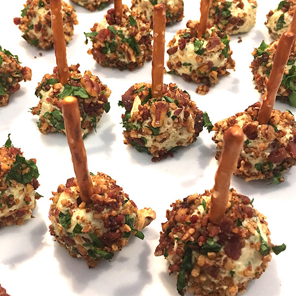 Mini Bacon Jalapeno Cheese Balls 600
