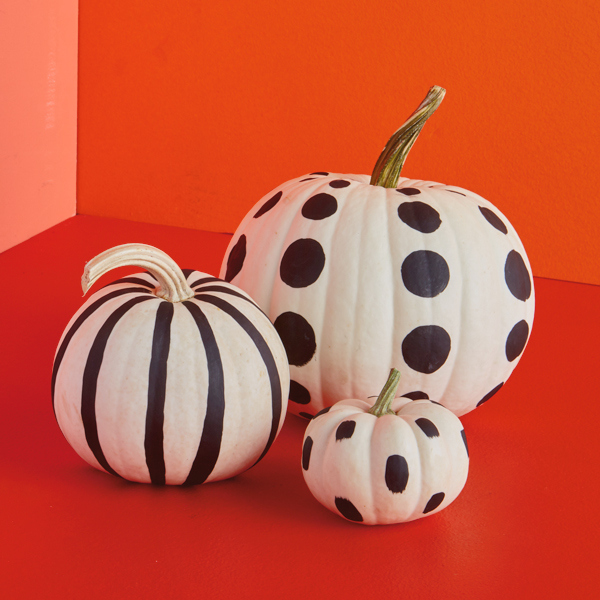 Hallmark Pumpkins dots