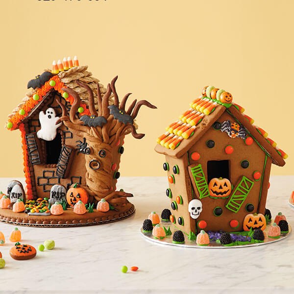 Halloween Gingerbread Houses 600x600