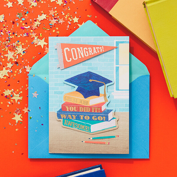 Graduation Wishes What To Write In A Graduation Card Hallmark Canada