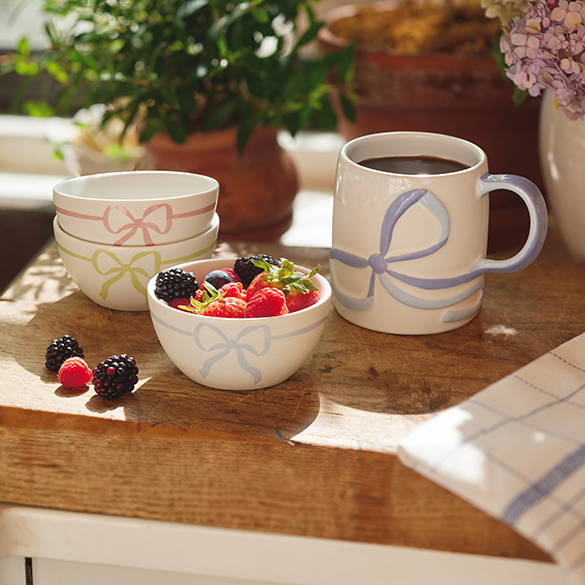 Lacey Chabert Collection